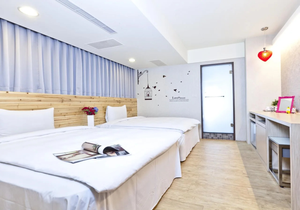 The Longstay Hotel