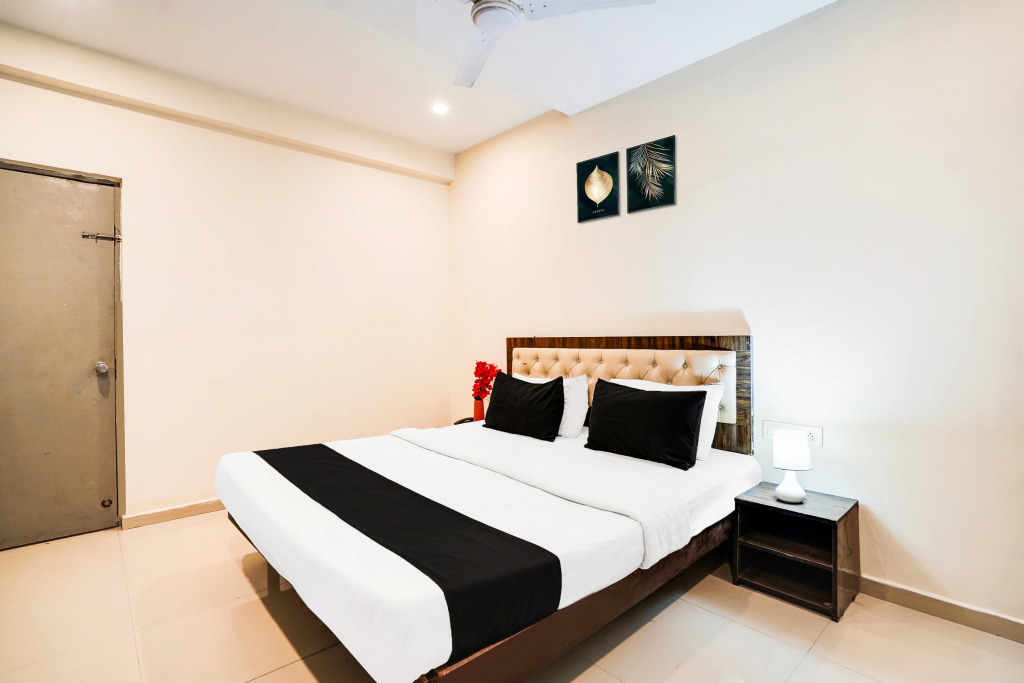 OYO Flagship 39712 Orient Royale Nagpur
