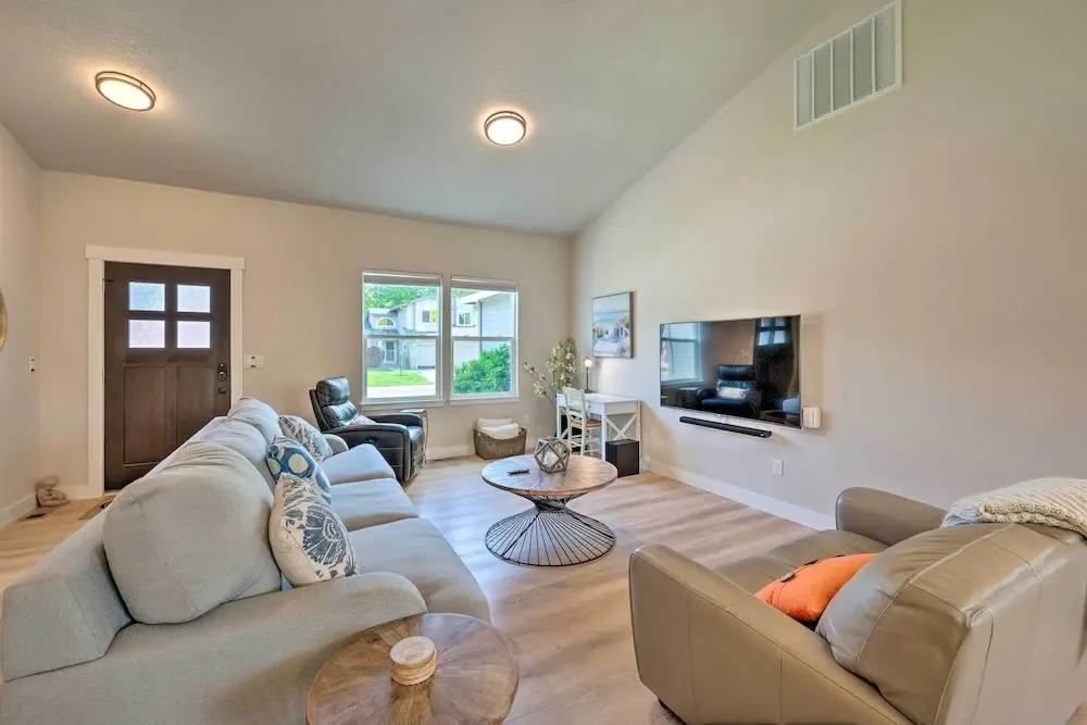 Family-friendly Meridian Home: 13 Mi to Boise