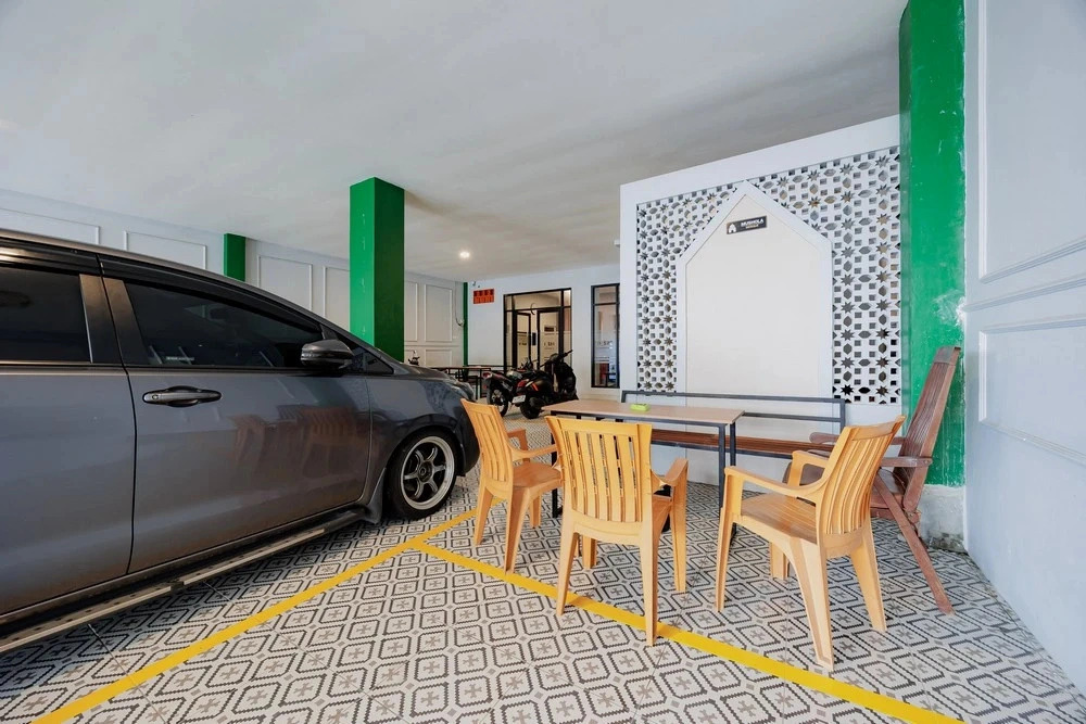 RedDoorz NH Syariah near UNIMUS 2 Semarang