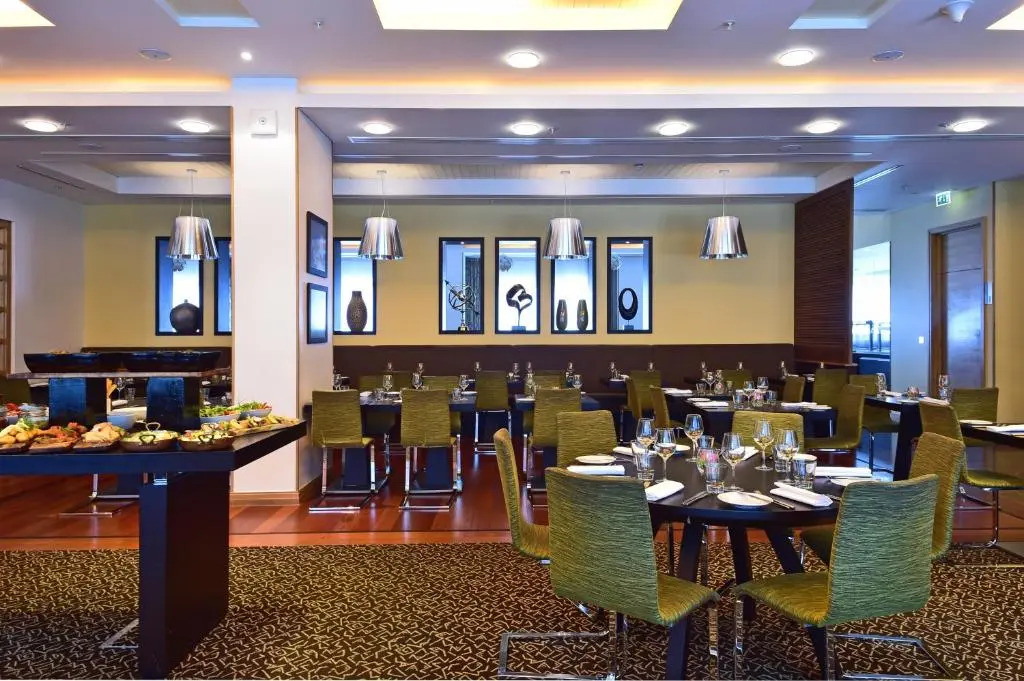 Pestana Chelsea Bridge Hotel & SPA