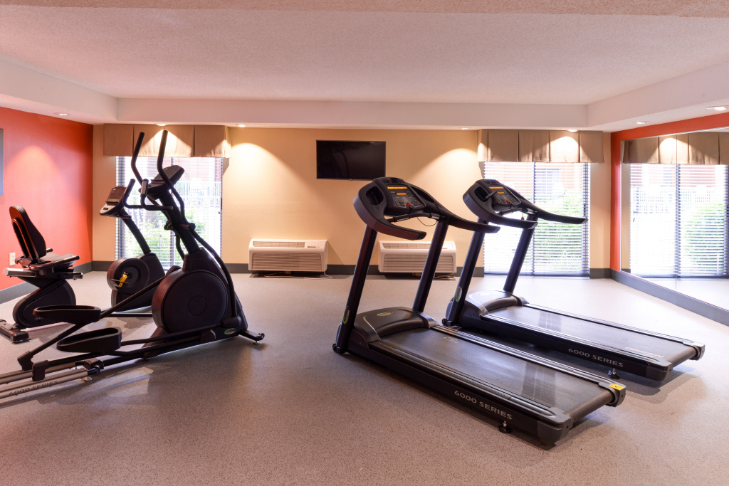 Holiday Inn Express Hotel Clearwater East - ICOT Center by IHG