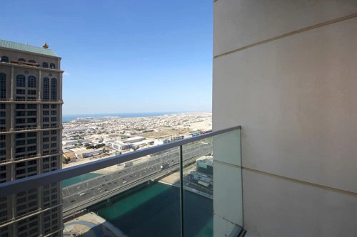 Luxuary One Bedroom in Habtoor City