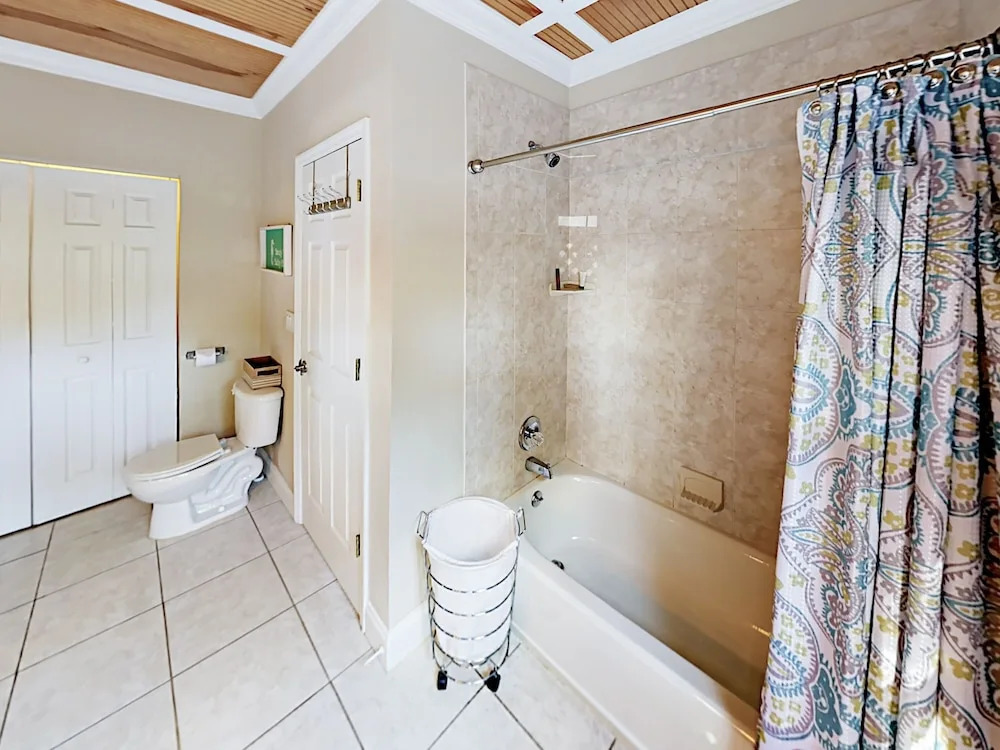 Restored 1920s Home 2 Bedrooms 2 Bathrooms Home