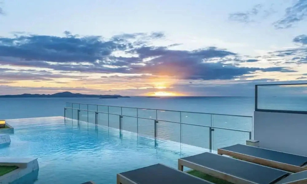Sea View Luxury - Experience The Exclusivity