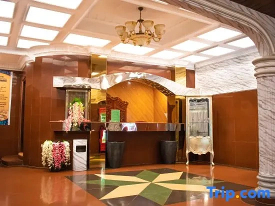 Hotel Grand Bandara