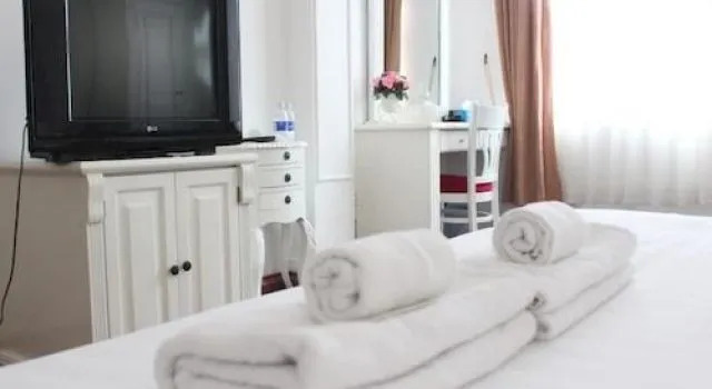 Bizu Hotel Iii - Phu My Hung District 7
