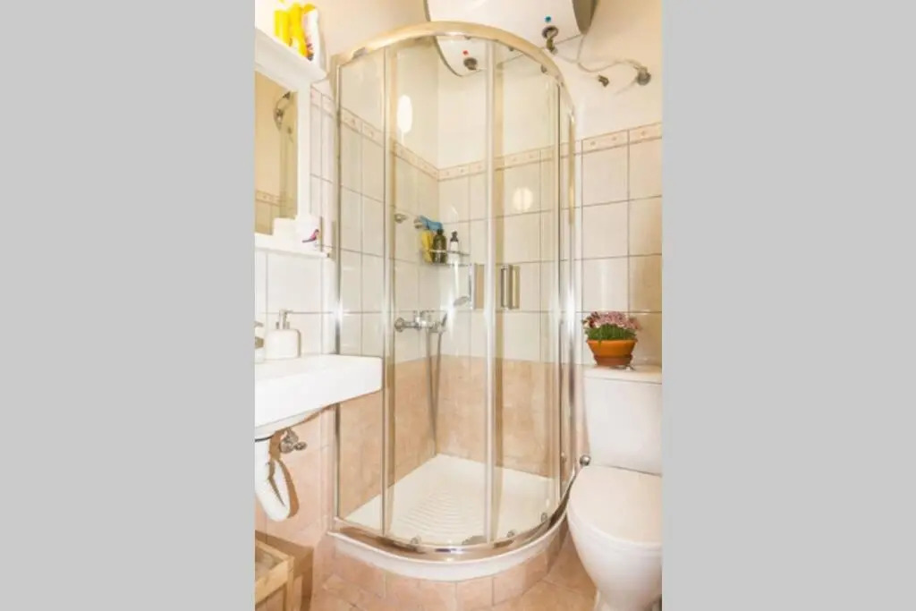 Estia House Cozy-Comfortable Apartment