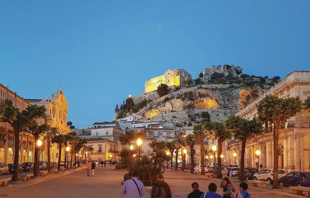 2 Bedroom Amazing Home In Ragusa Rg