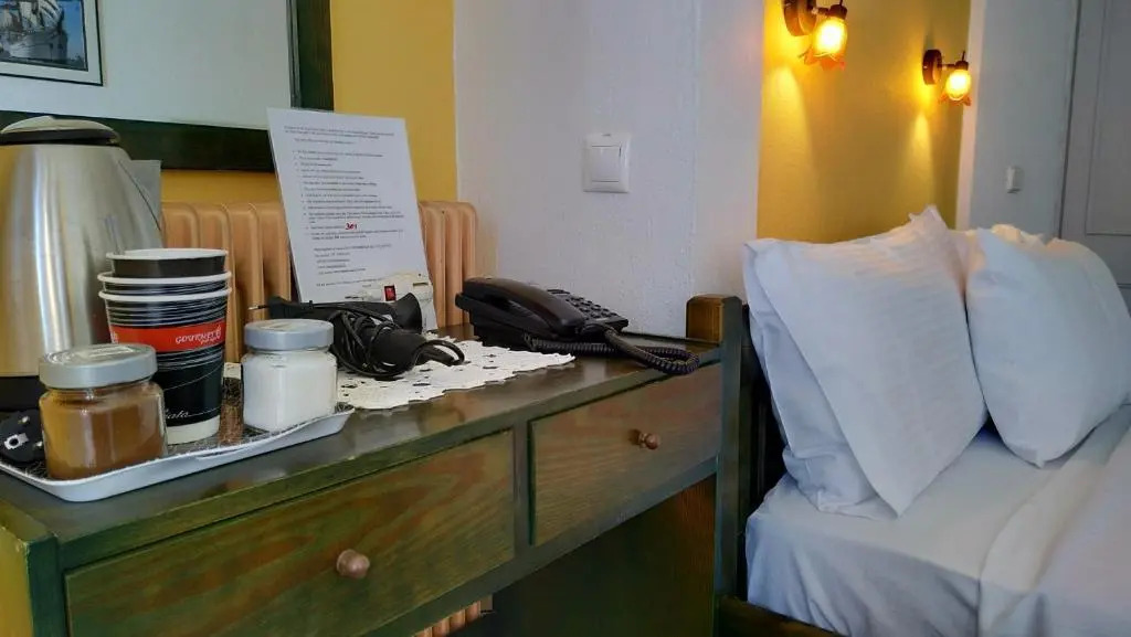 Anesis Hotel
