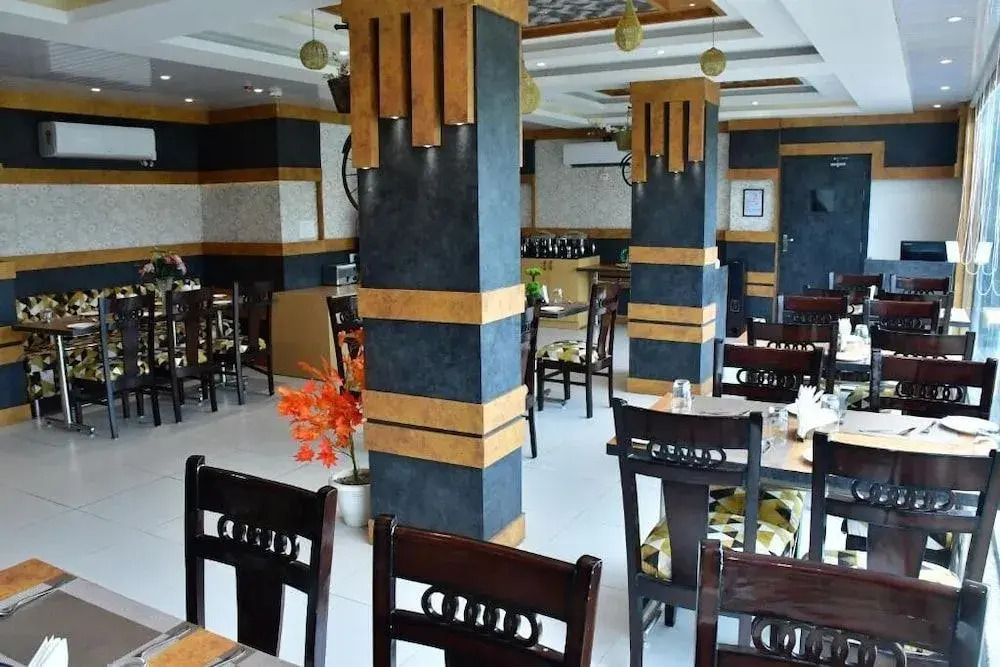 Hotel Yatharth Inn