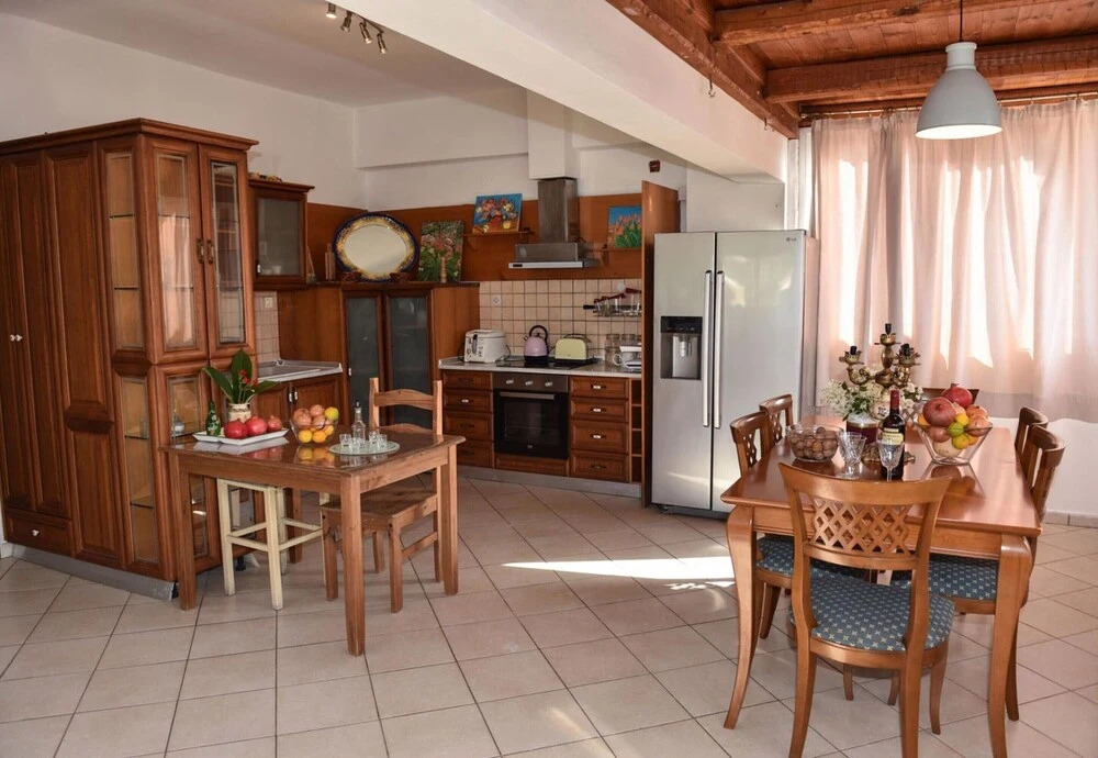 Sarakina Apartment 50m From The Beach