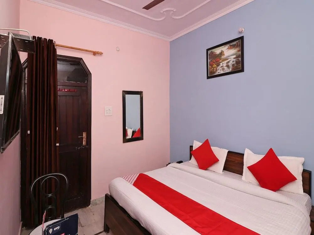 Rudraksh Hotel By OYO Rooms