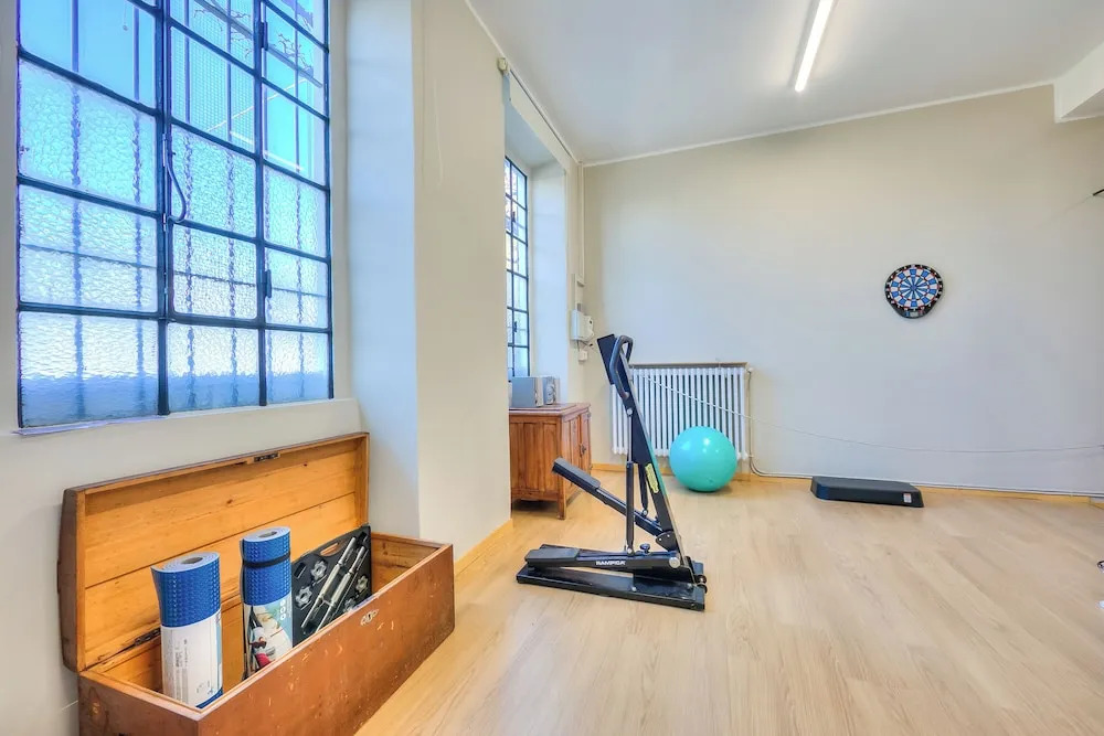 Anita Lake Fitness Retreat - Happy Rentals