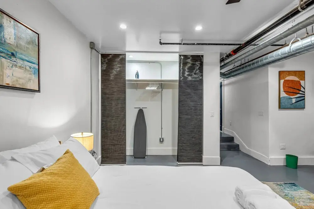 1BR Apartment in the heart of the City