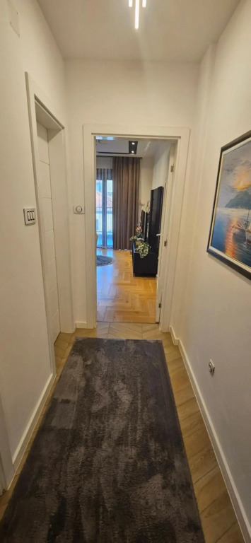 Apartment M