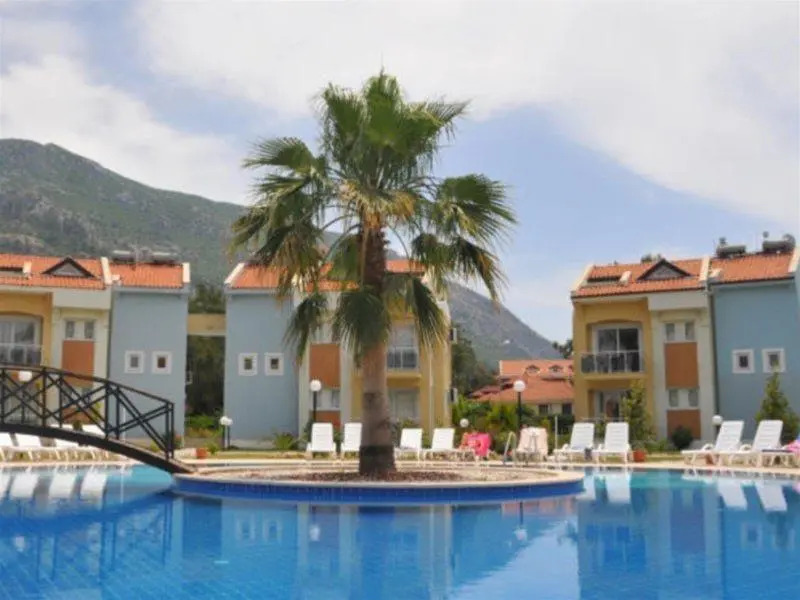 Deska Hisar Garden Apartments
