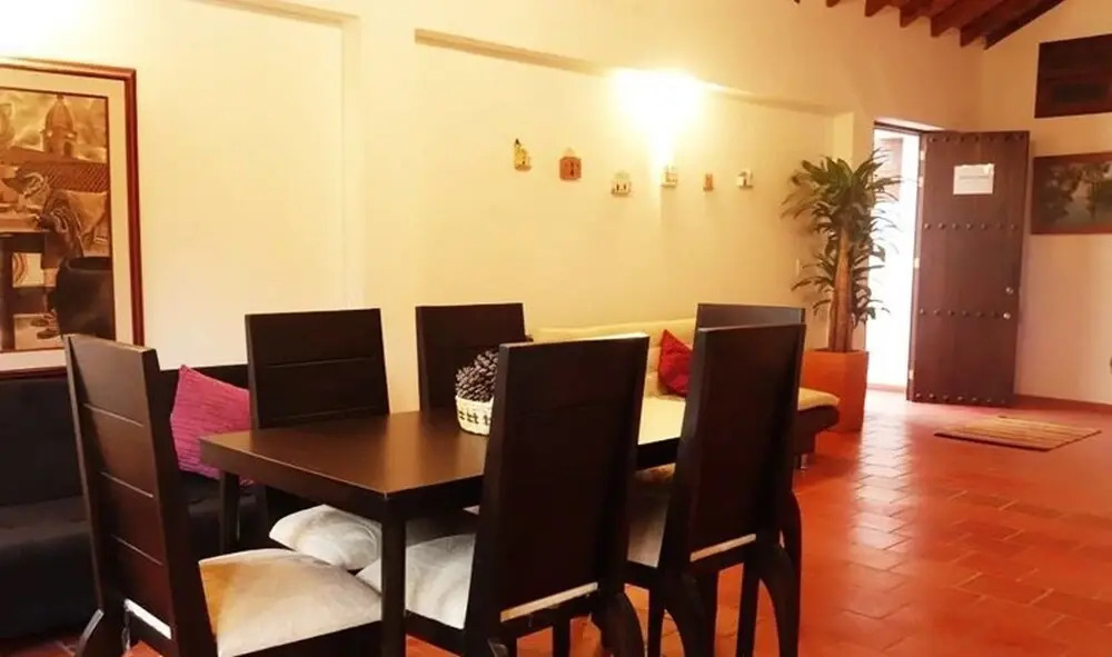 Hostal Everest