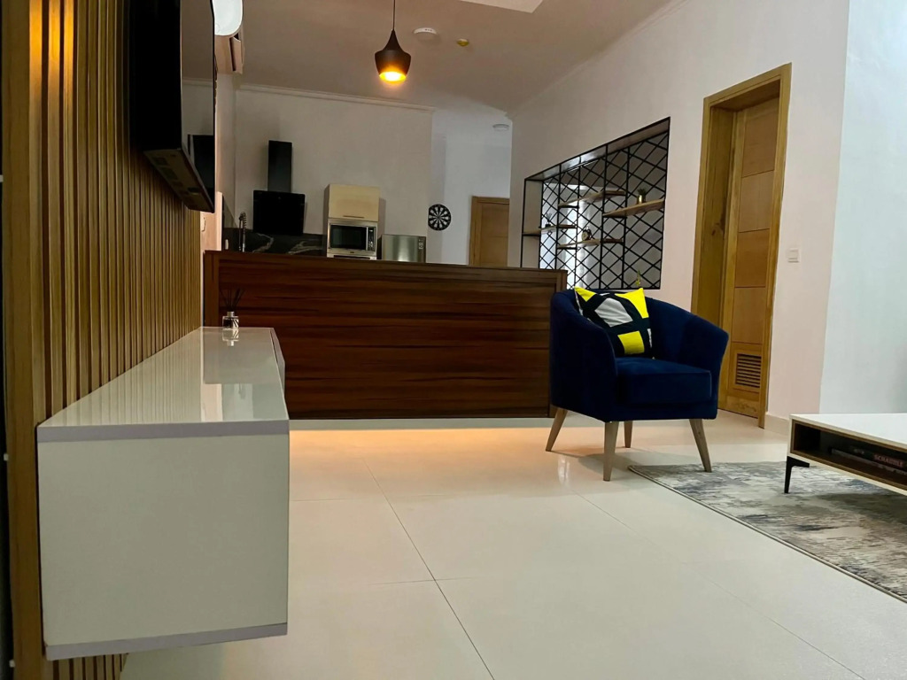 The Zen Loft - 2BR Open Plan Apt W/Pool+Smart Lock