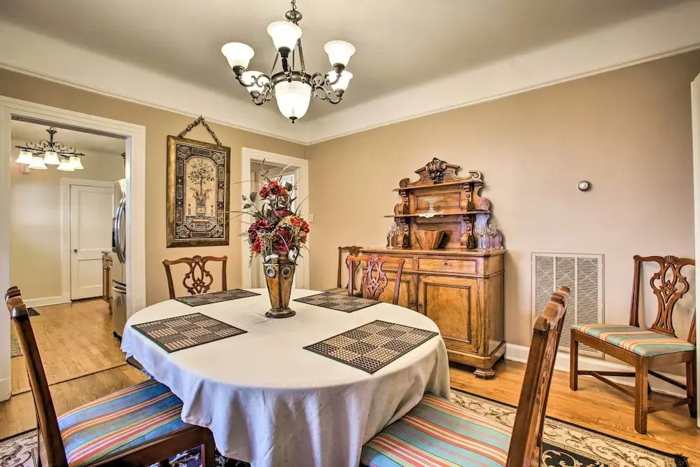 Soul & Style! Duplex Near French Quarter w/ Porch