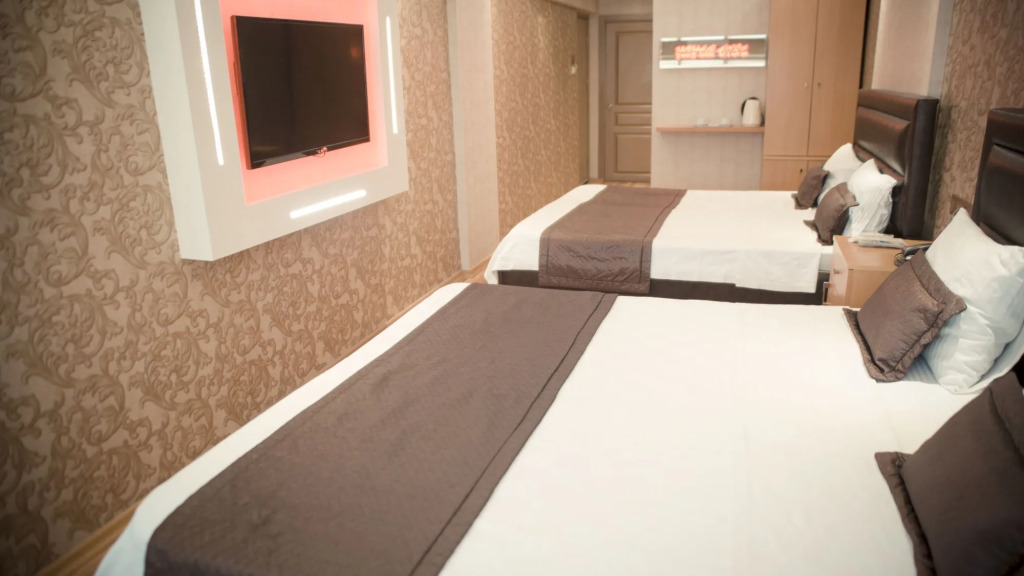 Yayla Hotel