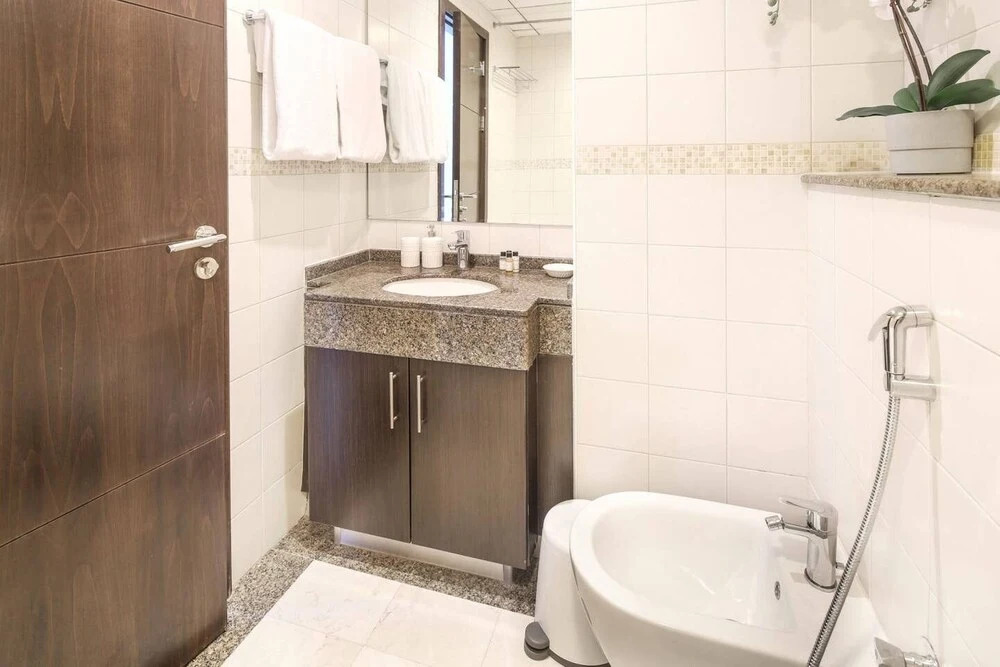 Classy & Ravishing 1BR w/ Enchanting Marina Views!