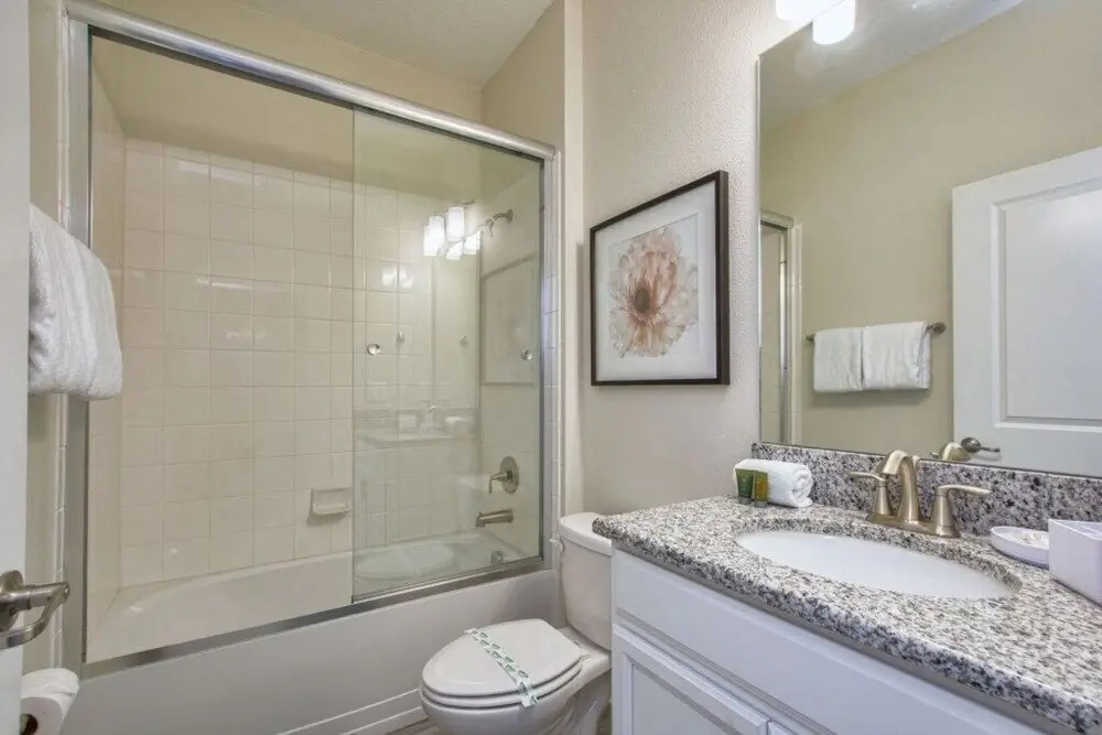 4718sh - Storey Lake