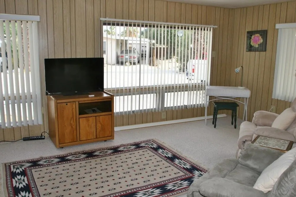 Roadrunner Club 111 - 2 Br Home