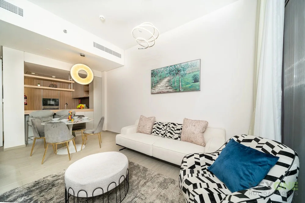 KOHH – 1BR in Wilton Terraces