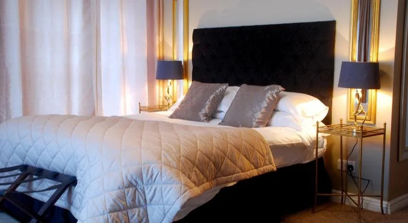 The Metropole