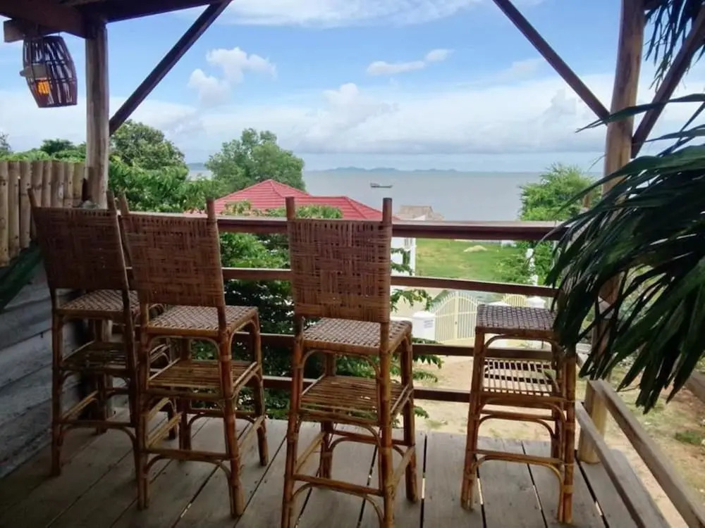 Kepmandou Lounge-Bar
