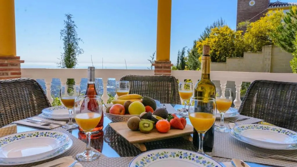 Casa El Monte Torrox by Ruralidays