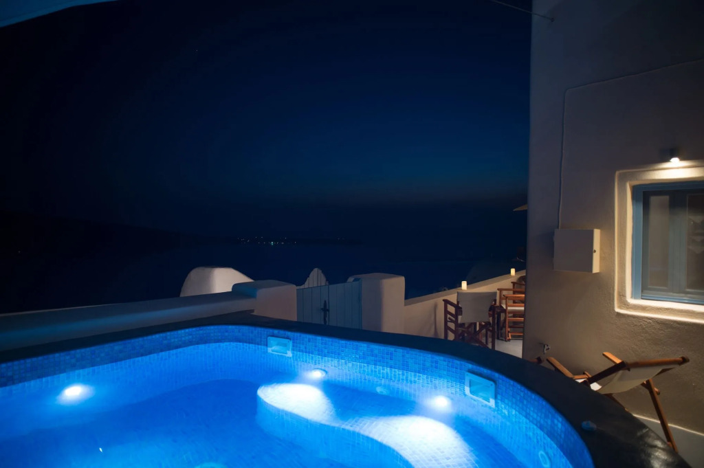 Nano Oia Villas