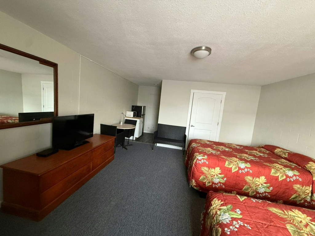 Rollies Motel Daytona Beach by Hotel O