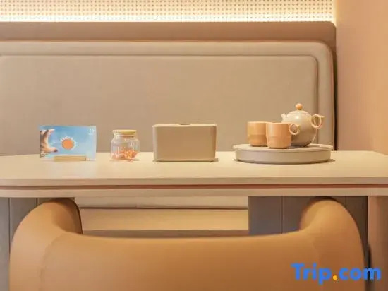 Orange Hotel Yuxi Nie Er Music Plaza