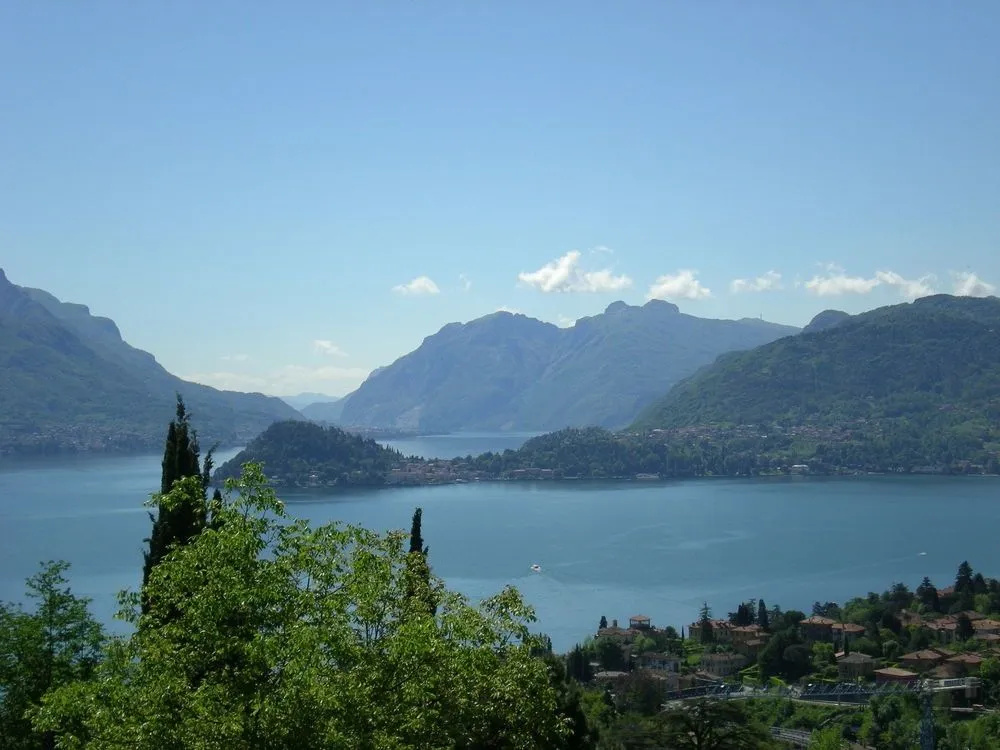Terrazze - Luxury Lake Como View Apartment - in Menaggio