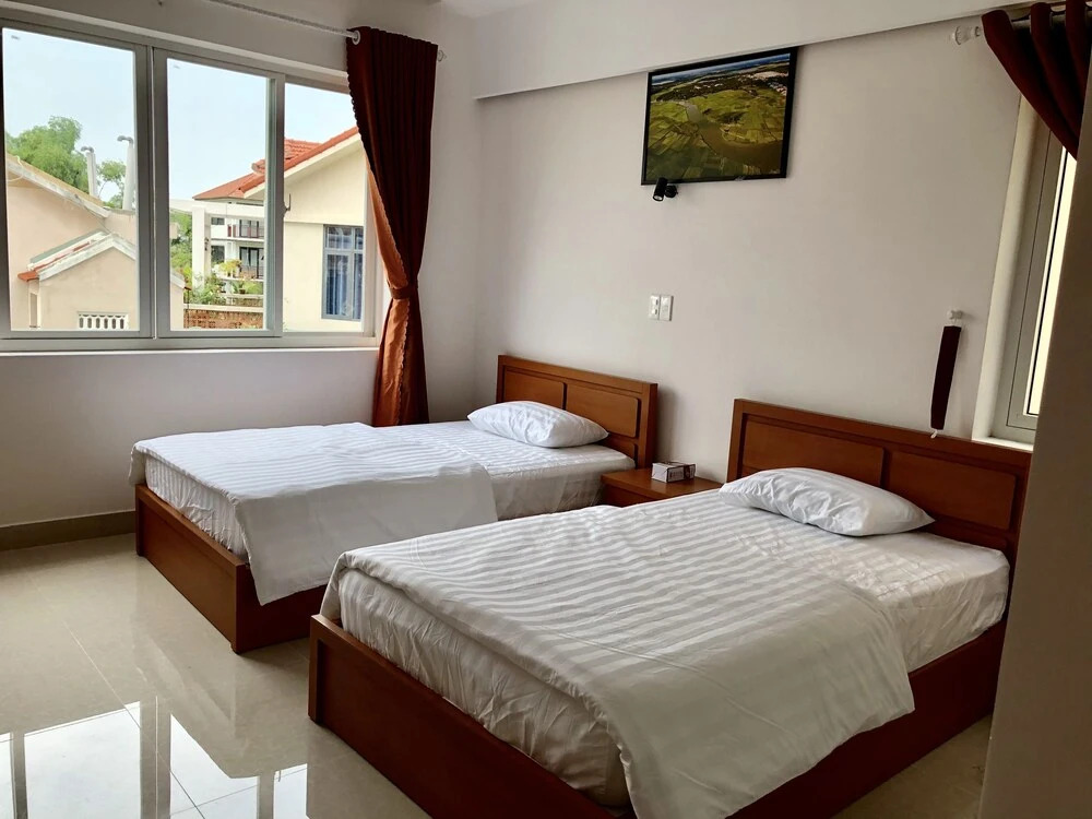 Ideal Villa