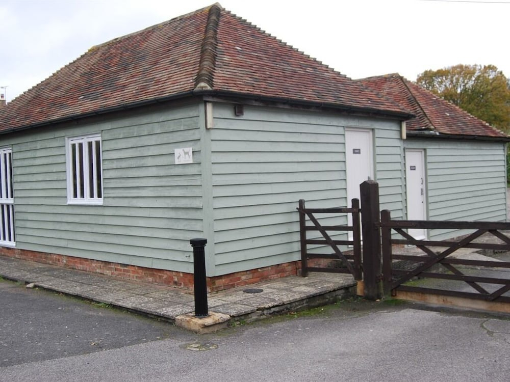 Hare & Hounds Bed & Breakfast