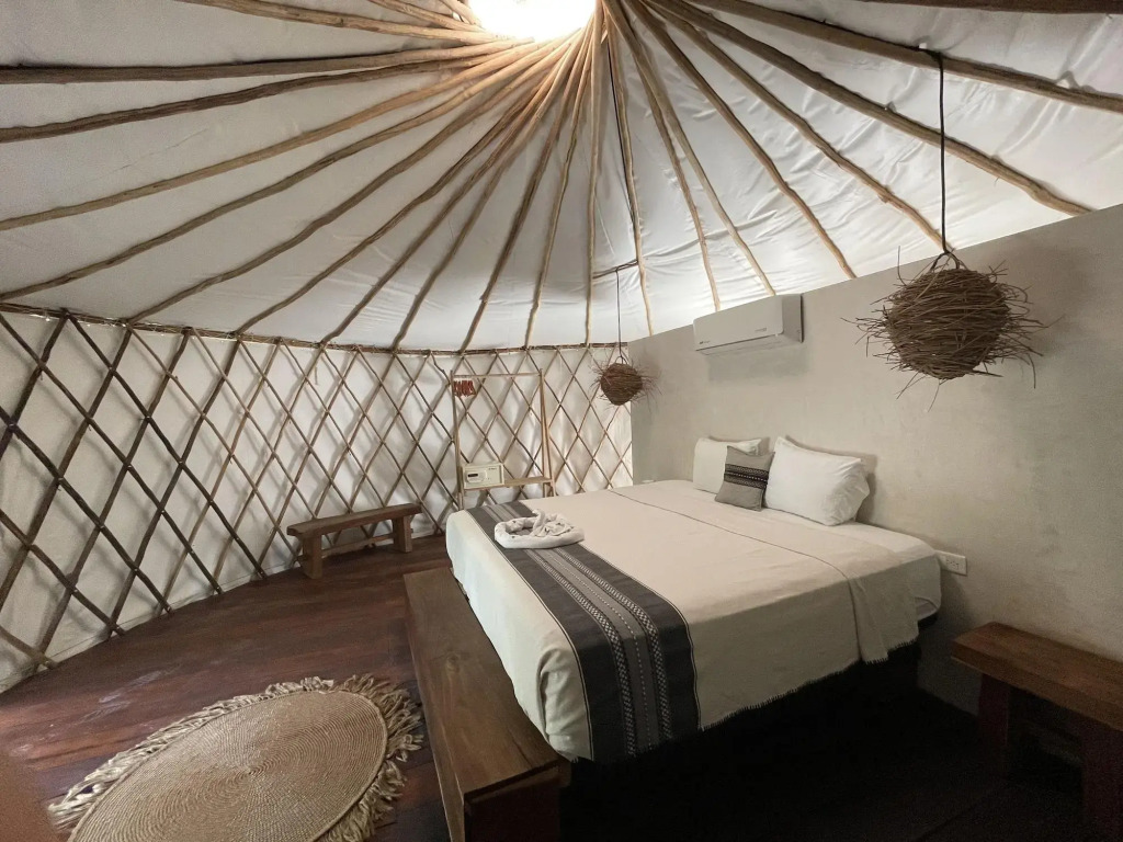 Huaya Camp