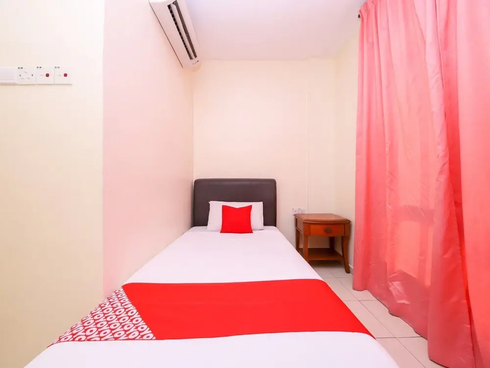 Oyo 89714 Doris Hotel
