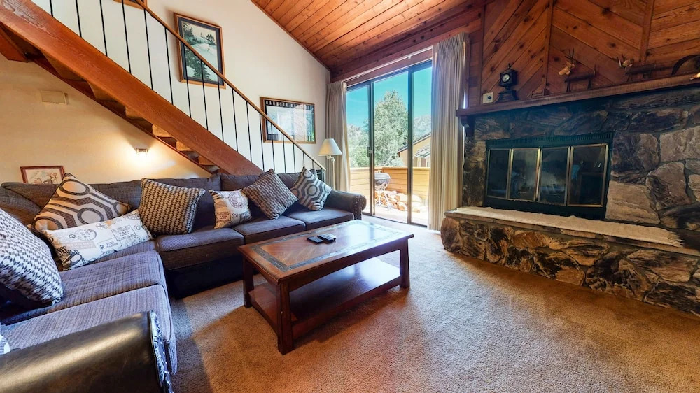 Snowflower 74 Spacious Condo with Great Complex Amenities, On The Shuttle Route by RedAwning