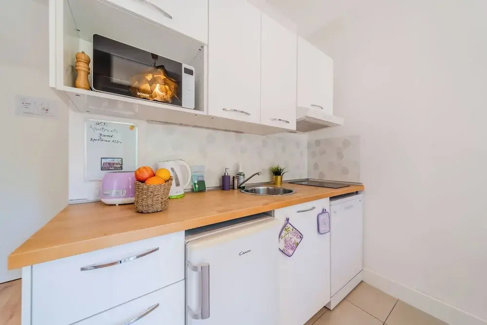 Lavanda Apartment With Terrace