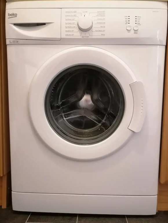 Central Glasgow Apt - Sleeps 2 & Freeparking