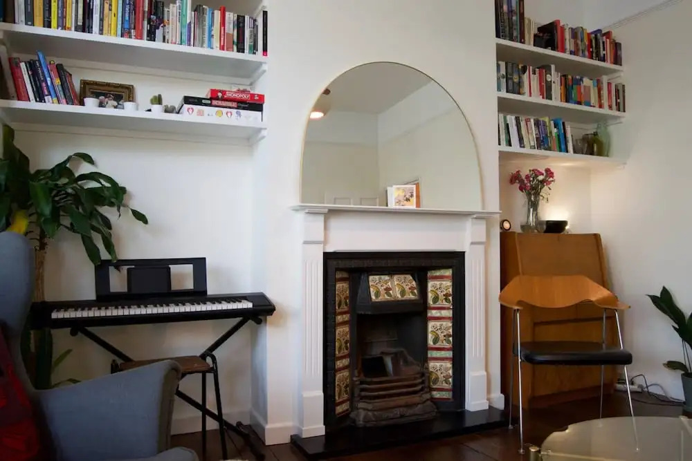 Artistic Modern 1 Bedroom Flat in Clapton