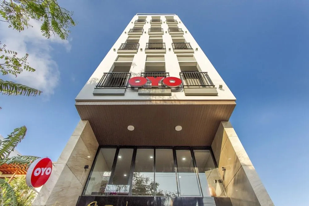 OYO 1048 Marina Apartment