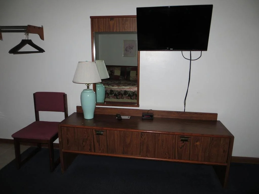 Green Valley Motor Lodge