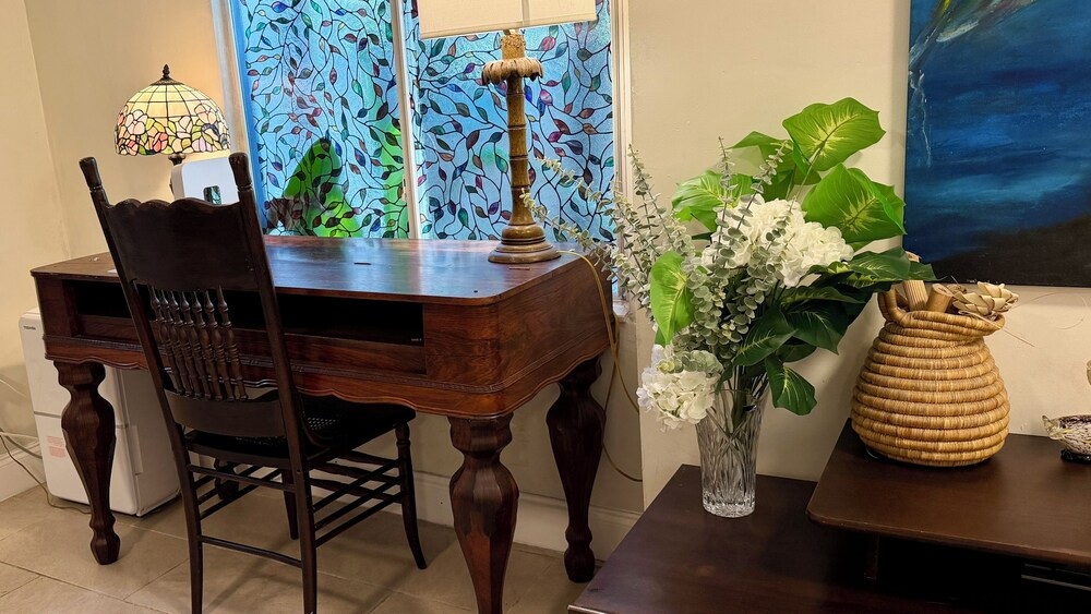 Garden Oasis Room near Wynwood
