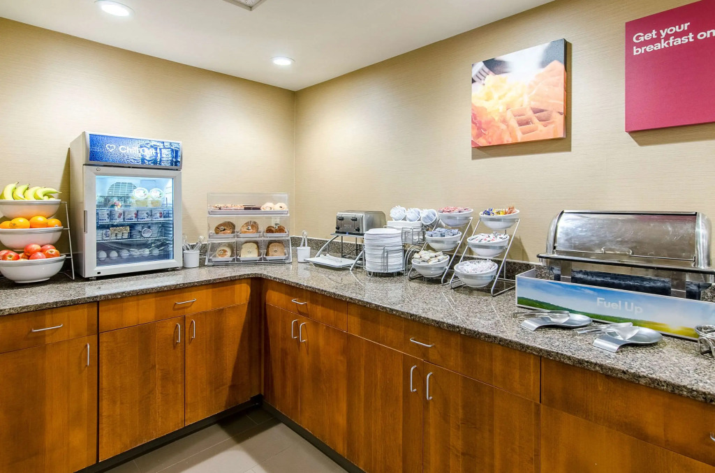 Comfort Suites Wytheville near Conference Center
