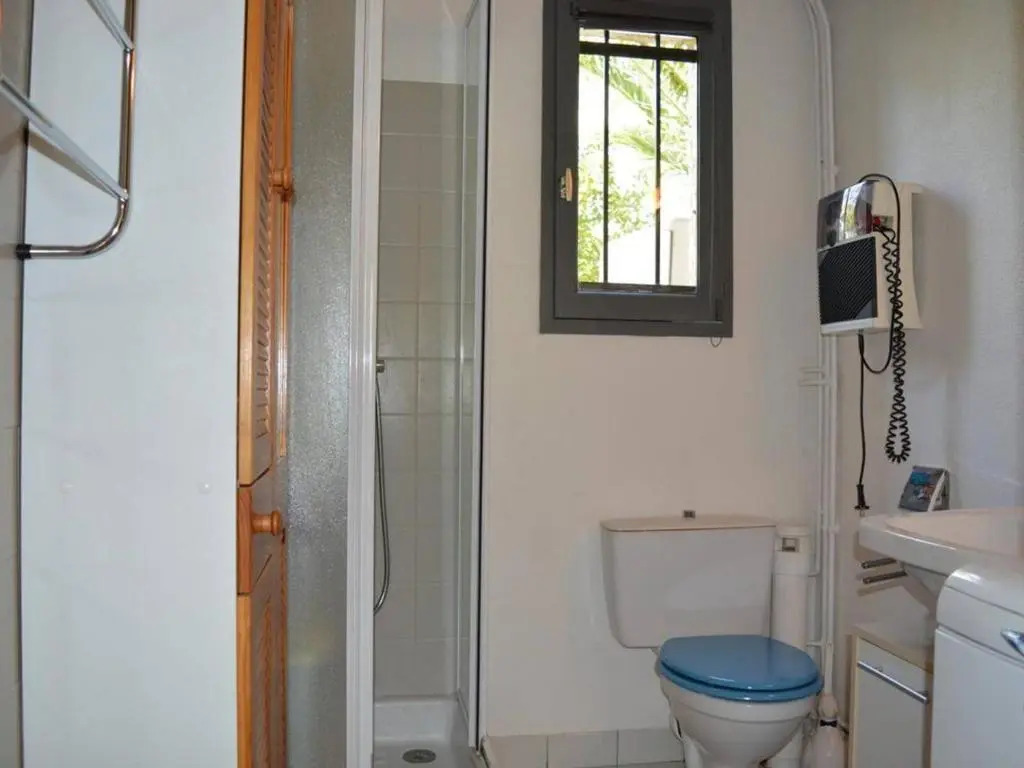 Maison Saint-Cyprien, 2 pièces, 6 personnes - FR-1-225D-323