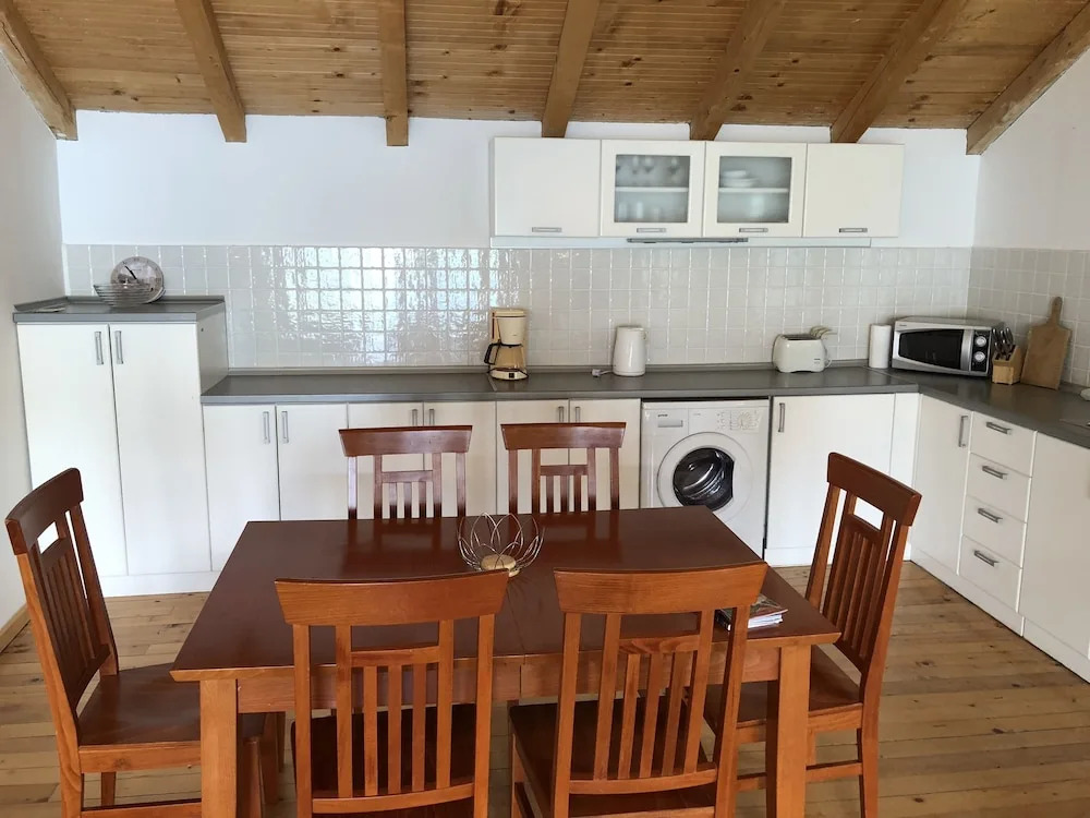 Two Bedroom Apartment With Amazing Views
